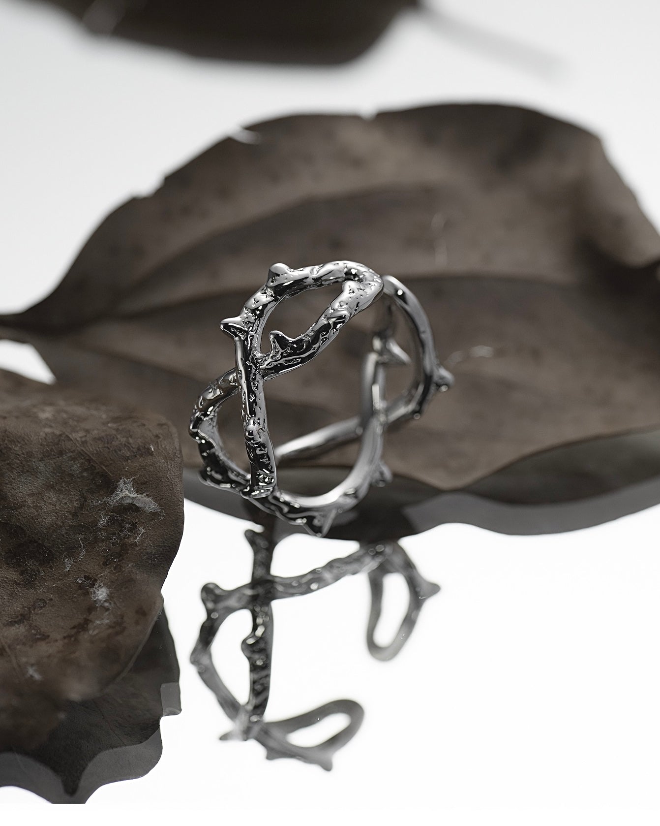 Thorn Ring