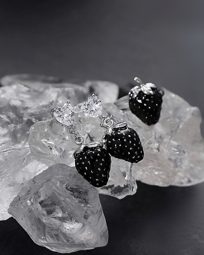 Noirberry Earrings